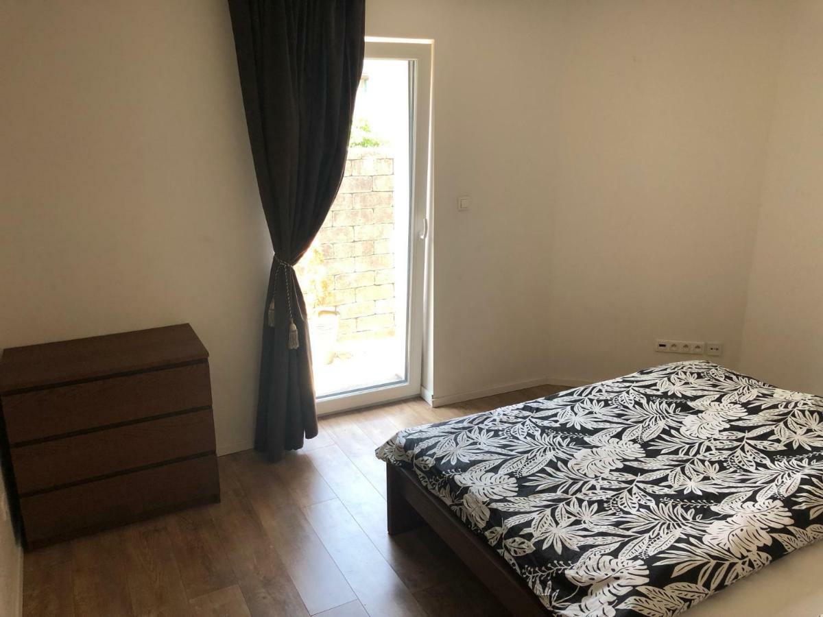 Apartman V Centre Michaloviec Михайлівці Екстер'єр фото